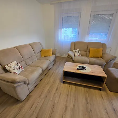 Sweet Apartment *